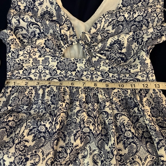 Hyacinth House Maxi Tuckernuck Navy Scroll Print Toula Linen Keyhole Dress XS - Picture 14 of 15